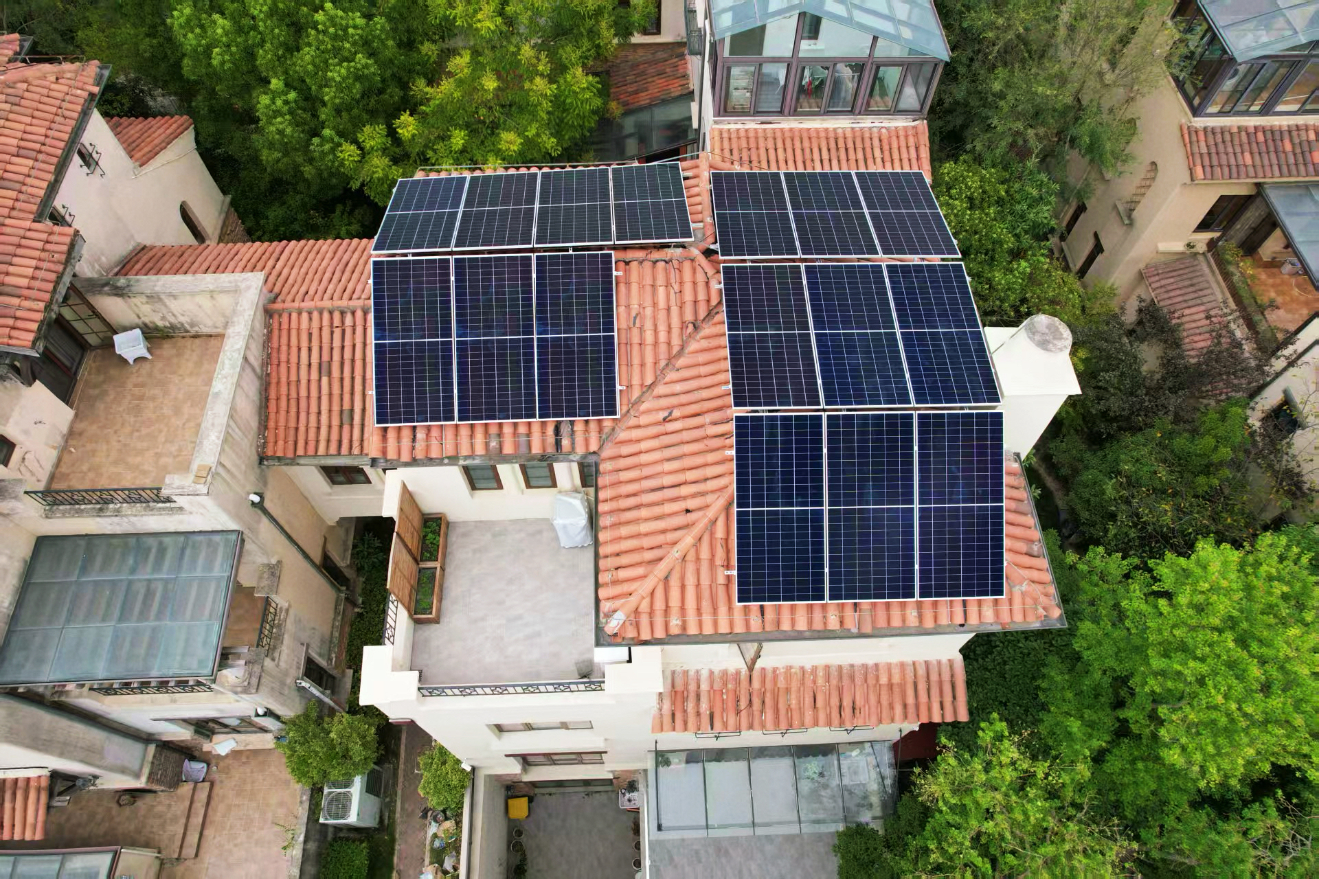 莱拓光伏户用家庭绿电—奉贤项目 莱拓光伏户用家庭绿电—奉贤项目