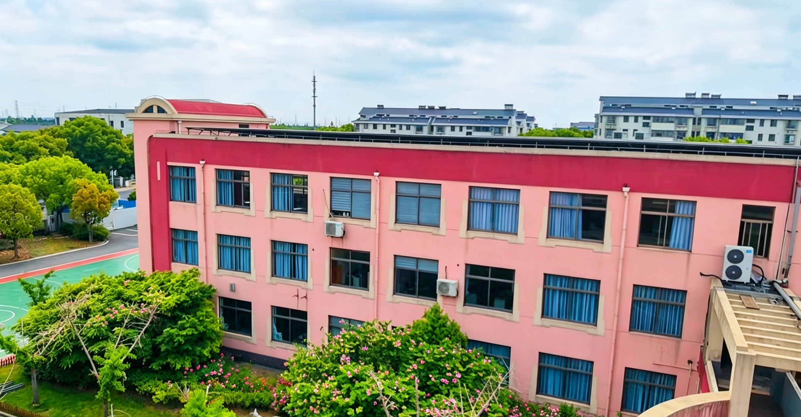 青浦沈巷小学400kWp分布式光伏项目开工大吉
